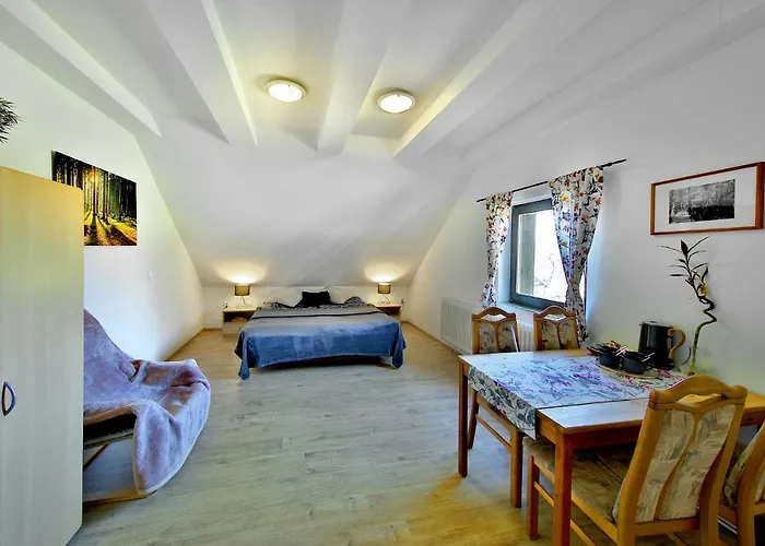 Гостевой дом Misto V Raji - Penzion Na Klokocskych Skalach